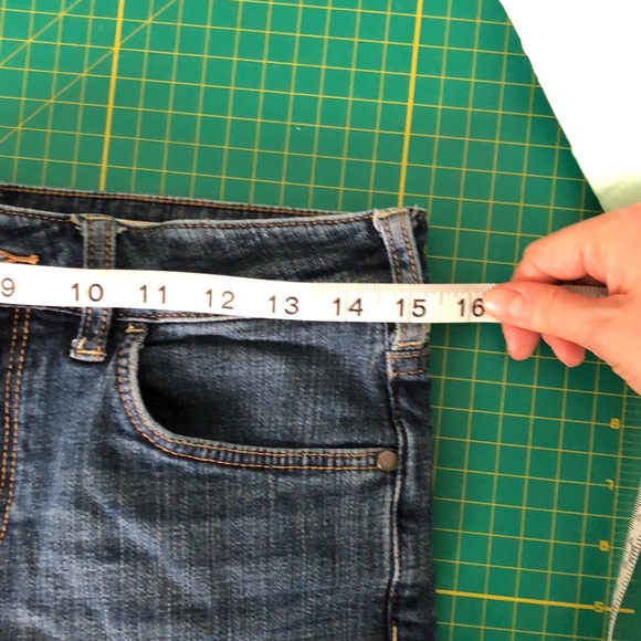 Pilcro Script Jean Shorts - Picture 3 of 6